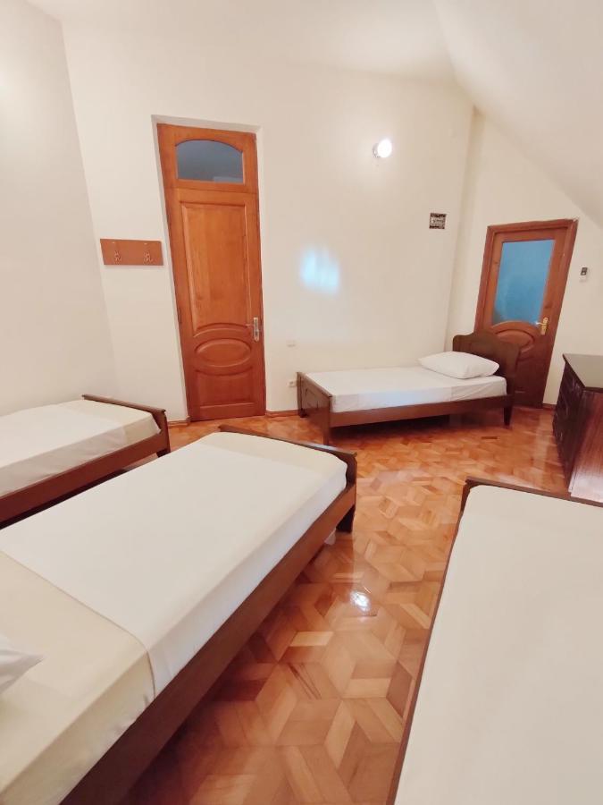 Batumi Sun Hostel Exterior photo